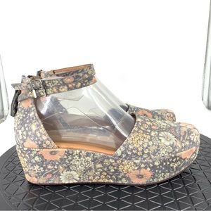 Gee WaWa Daisy Platforms